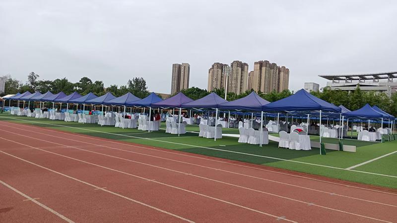 理塘县婚庆篷房租赁：打造专属浪漫婚礼空间，让爱更圆满